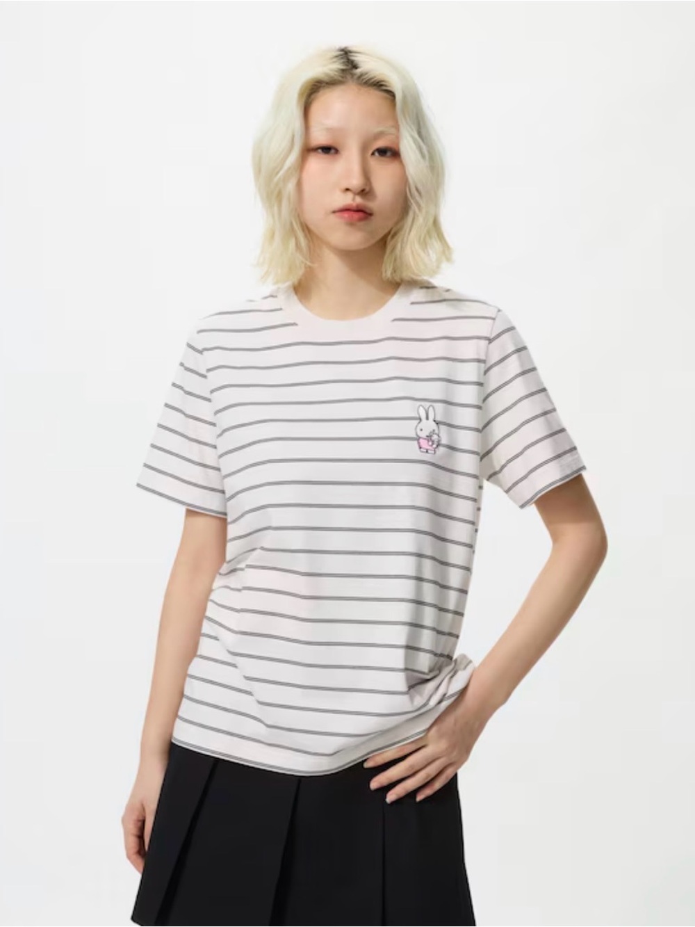 Miffy White Striped and Bunny Graphic Tee sz Large